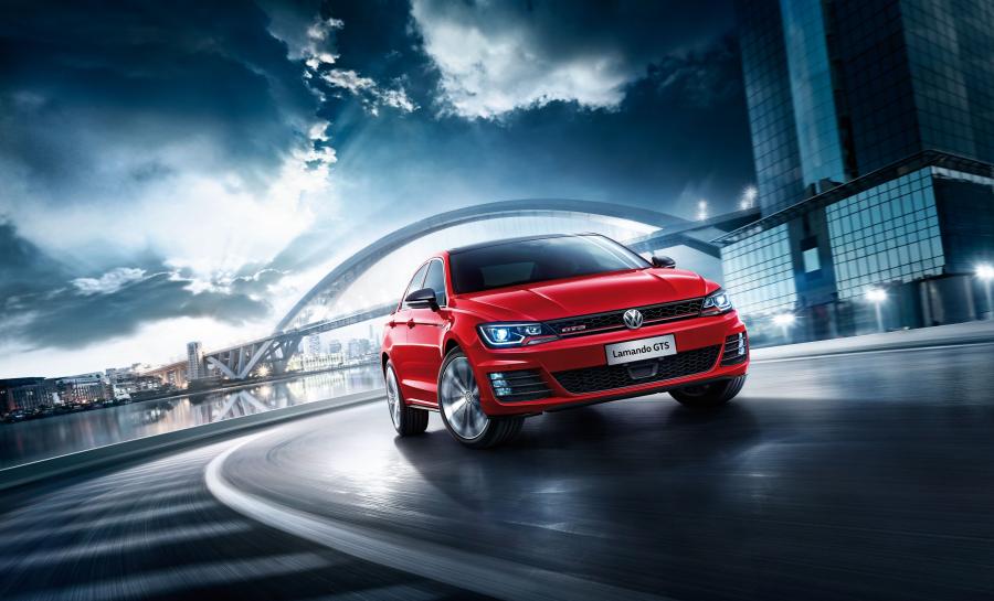  Volkswagen Lamando GTS 2016 года  (фото 12 из 13)